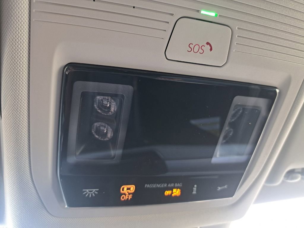 New 2025 Volkswagen Tiguan S image 16