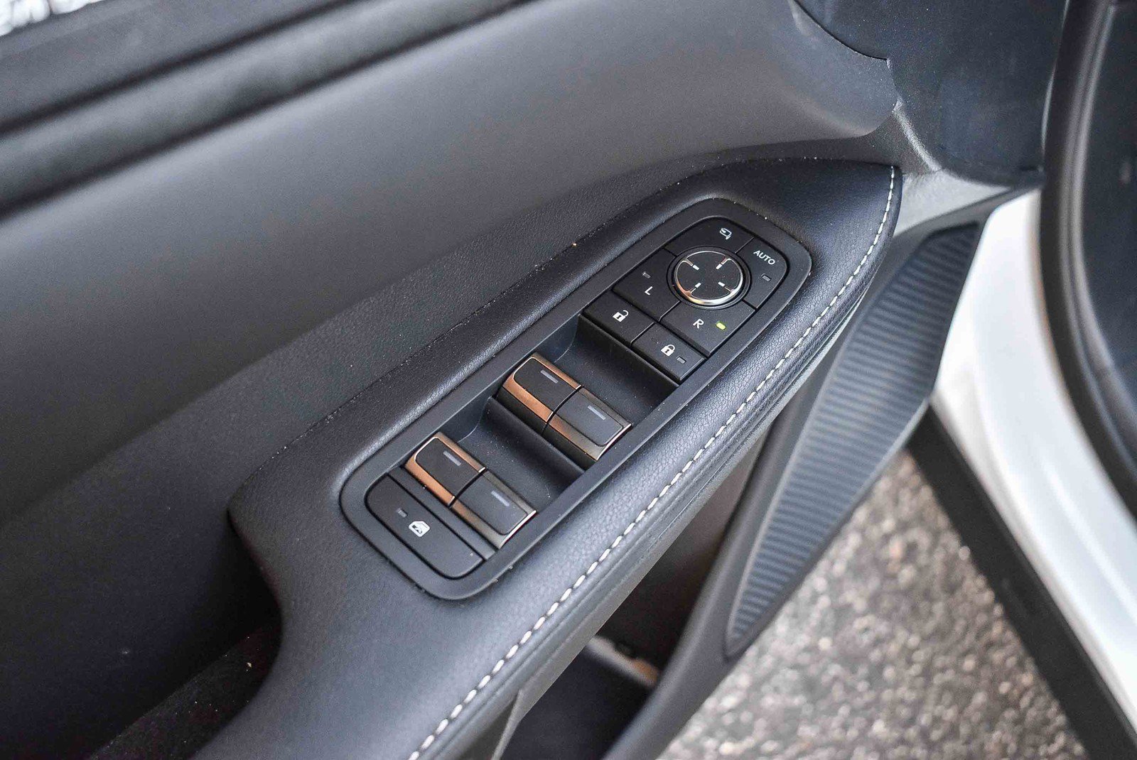 New 2026 Lexus RX 450h AWD image 20