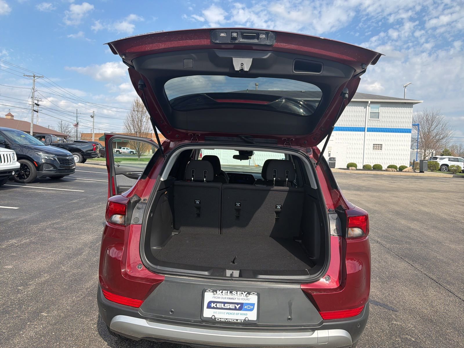 Used 2024 Chevrolet TrailBlazer LT w/ LT Cold Weather Package image 22
