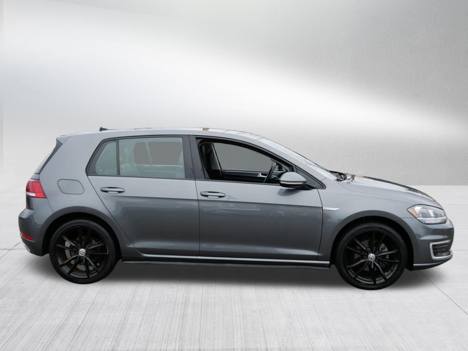 Used 2019 Volkswagen e-Golf SE w/ Driver Assistance Package image 8