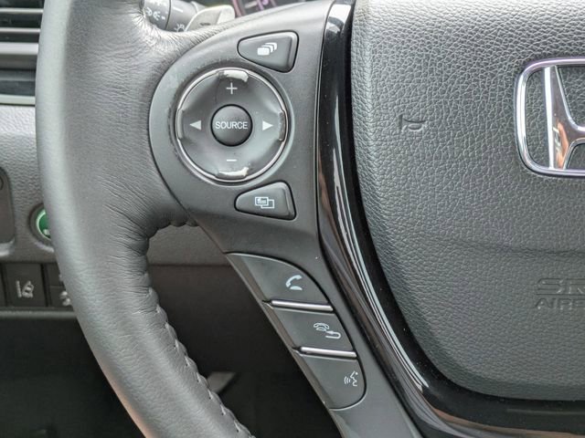 Used 2018 Honda Pilot Touring image 28