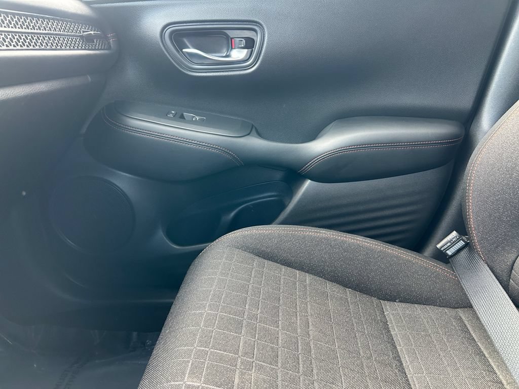 Used 2023 Honda HR-V Sport image 26