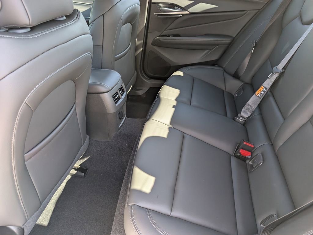 New 2026 Cadillac CT4 Luxury AWD/4WD image 16