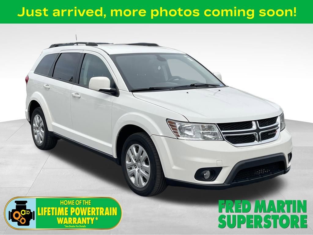 Used 2019 Dodge Journey SE FWD image 1