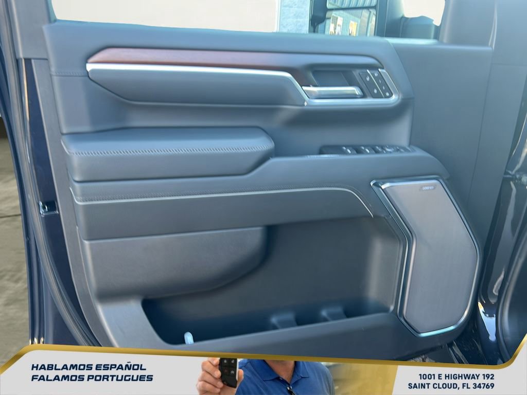 New 2026 GMC Sierra 2500 Denali w/ Denali Reserve Package image 12