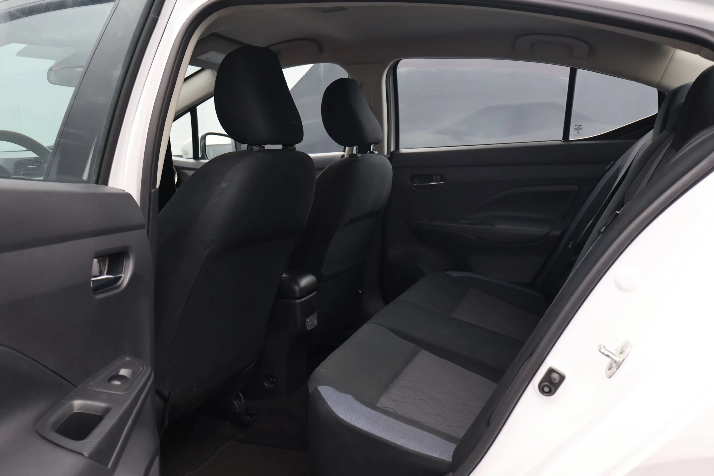 Used 2024 Nissan Versa SV FWD image 12