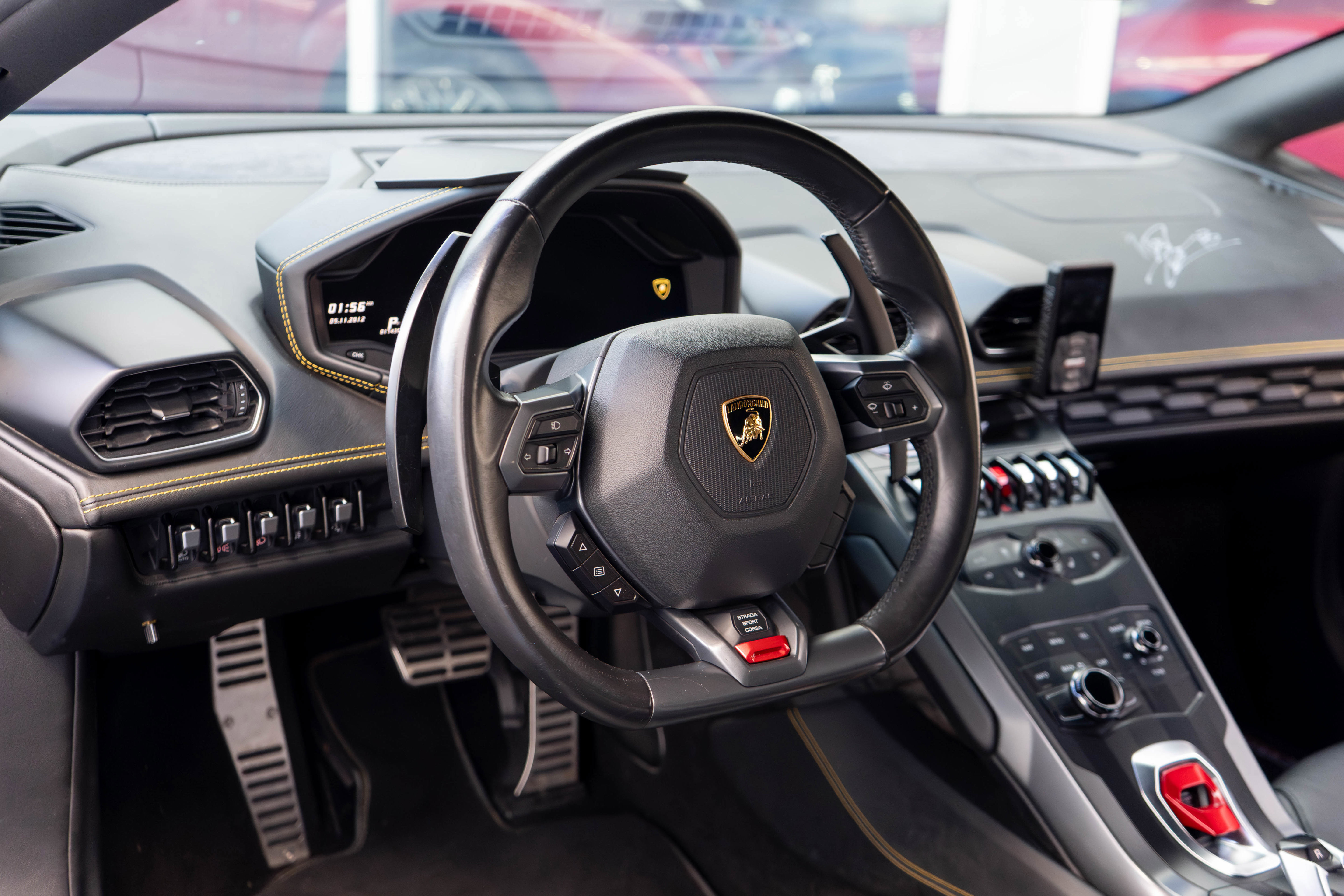 Used 2016 Lamborghini Huracan LP 580-2 image 18