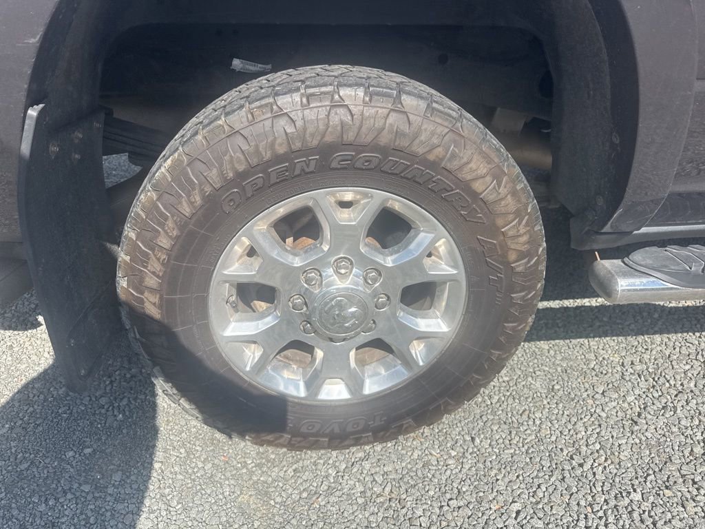 Used 2020 RAM 3500 Laramie image 15