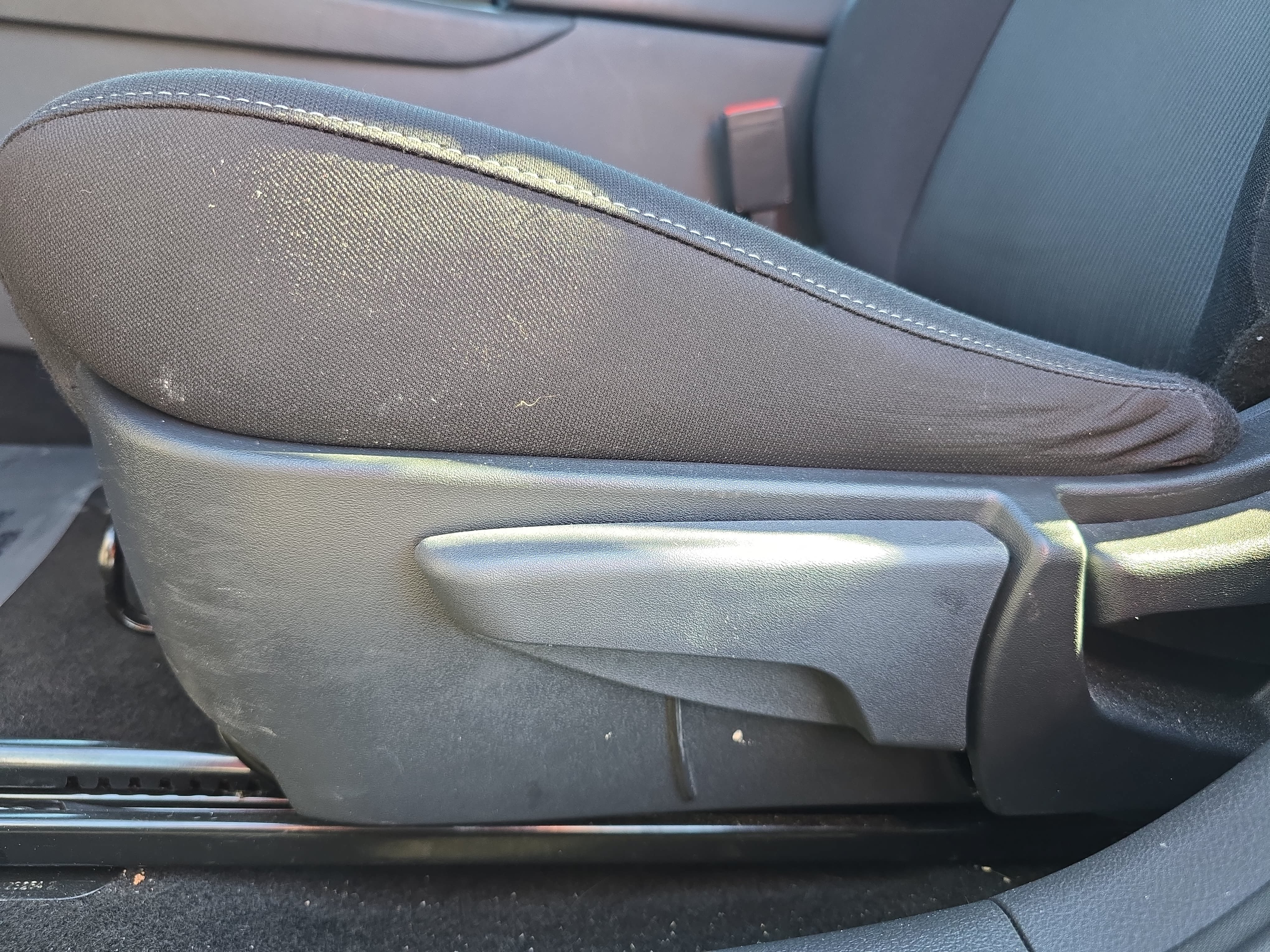 Certified 2024 Nissan Sentra SV FWD image 27