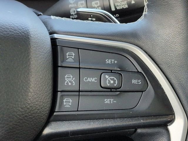 Certified 2022 Jeep Grand Cherokee L Laredo image 26