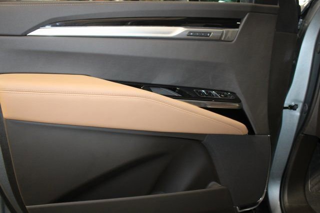 New 2026 Cadillac Escalade ESV Luxury w/ Touring Package image 11