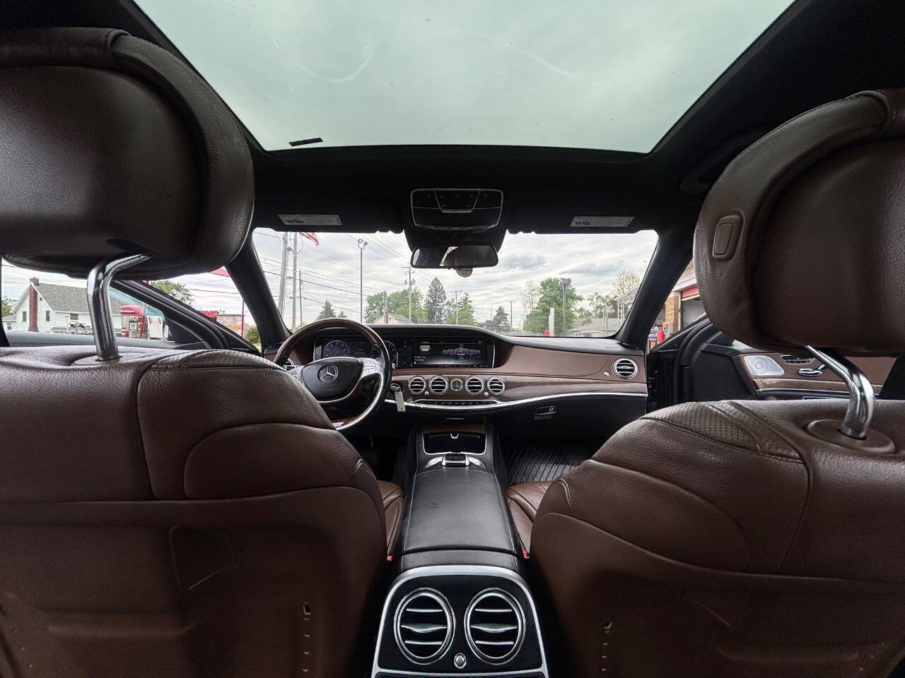 Used 2015 Mercedes-Benz S 550 4MATIC Sedan image 10