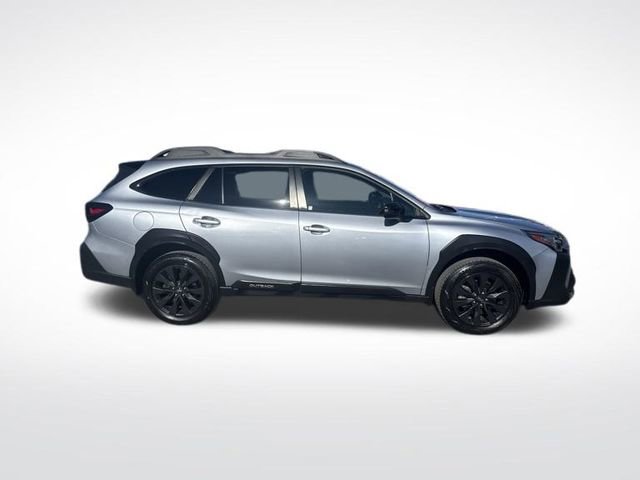 Used 2023 Subaru Outback Onyx Edition image 6