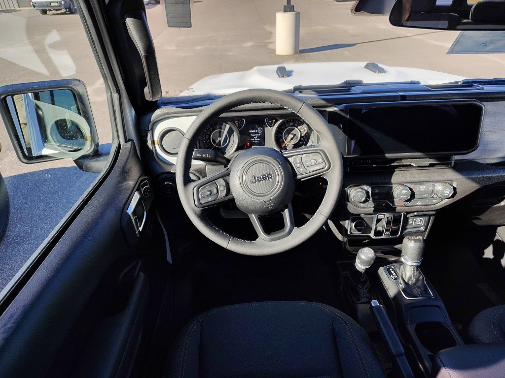 New 2026 Jeep Gladiator Sport AWD/4WD image 16