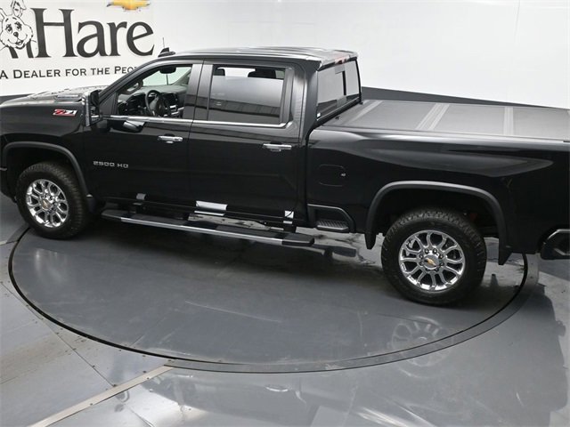 Certified 2025 Chevrolet Silverado 2500 LTZ w/ Z71 Chrome Sport Edition image 40