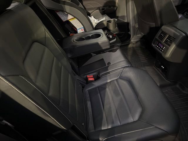 Used 2021 Volkswagen Atlas SEL Premium image 17