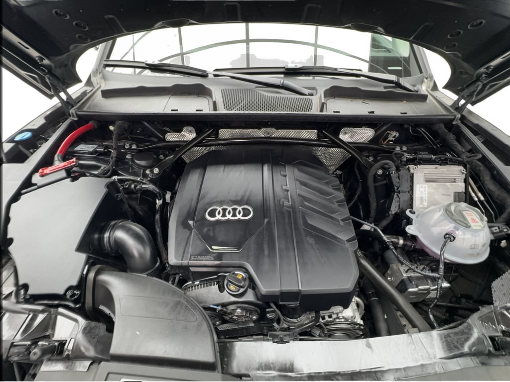 Used 2023 Audi Q5 2.0T Premium w/ Convenience Package AWD/4WD image 18