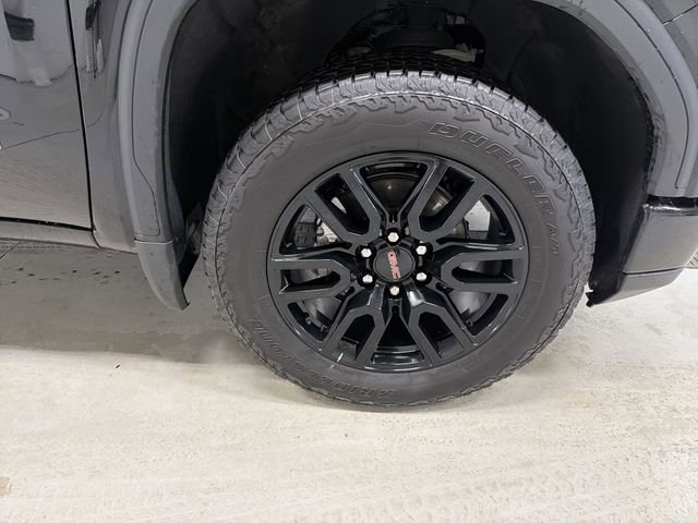 New 2026 GMC Sierra 1500 Elevation image 14