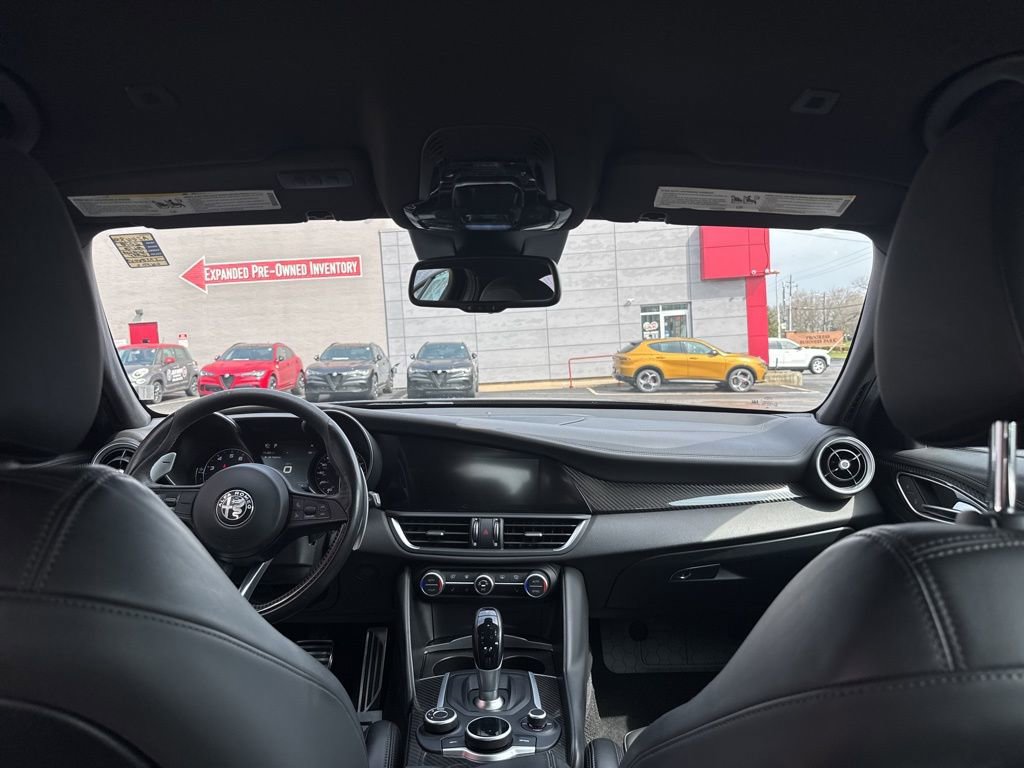 Used 2018 Alfa Romeo Giulia Quadrifoglio image 49