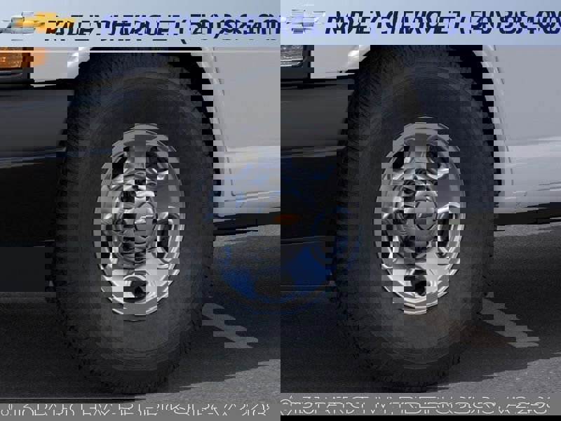 New 2025 Chevrolet Express 2500 Extended image 9