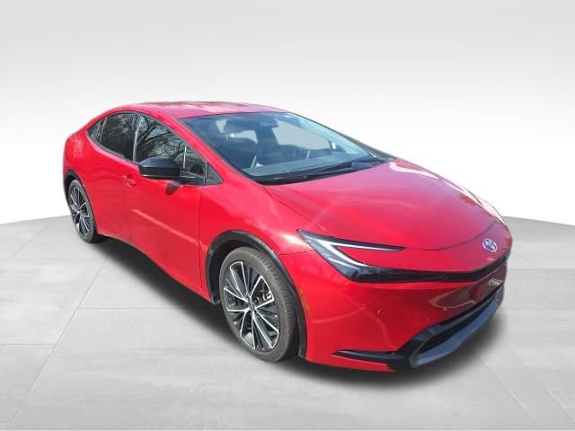 Used 2024 Toyota Prius XLE image 8