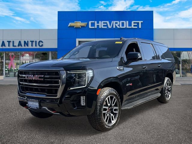 Used 2022 GMC Yukon XL AT4 image 1