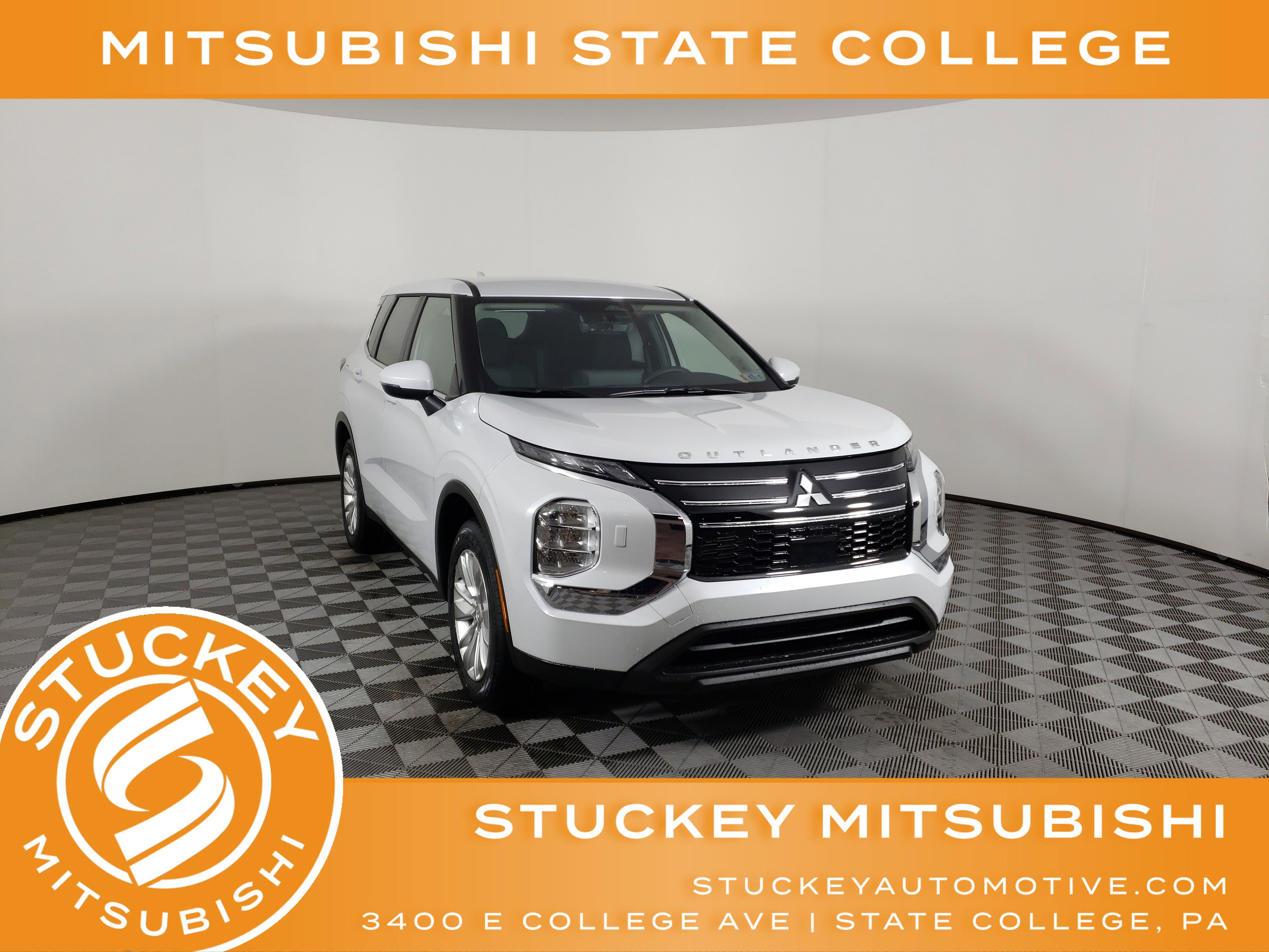 New 2026 Mitsubishi Outlander ES