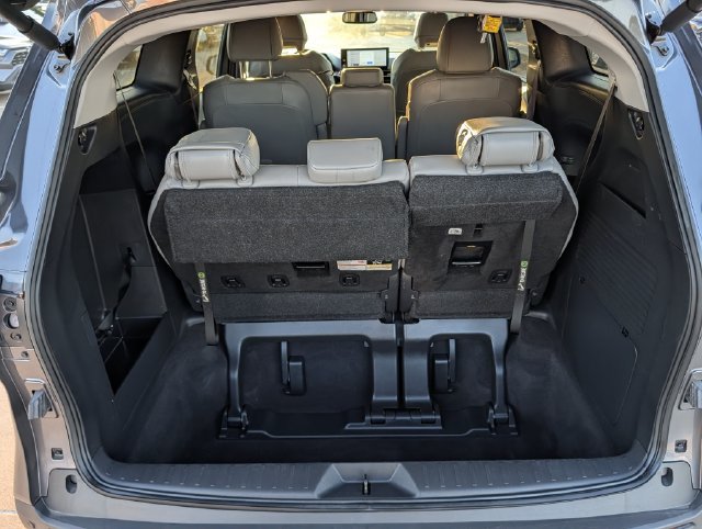 Certified 2025 Toyota Sienna XLE FWD image 29