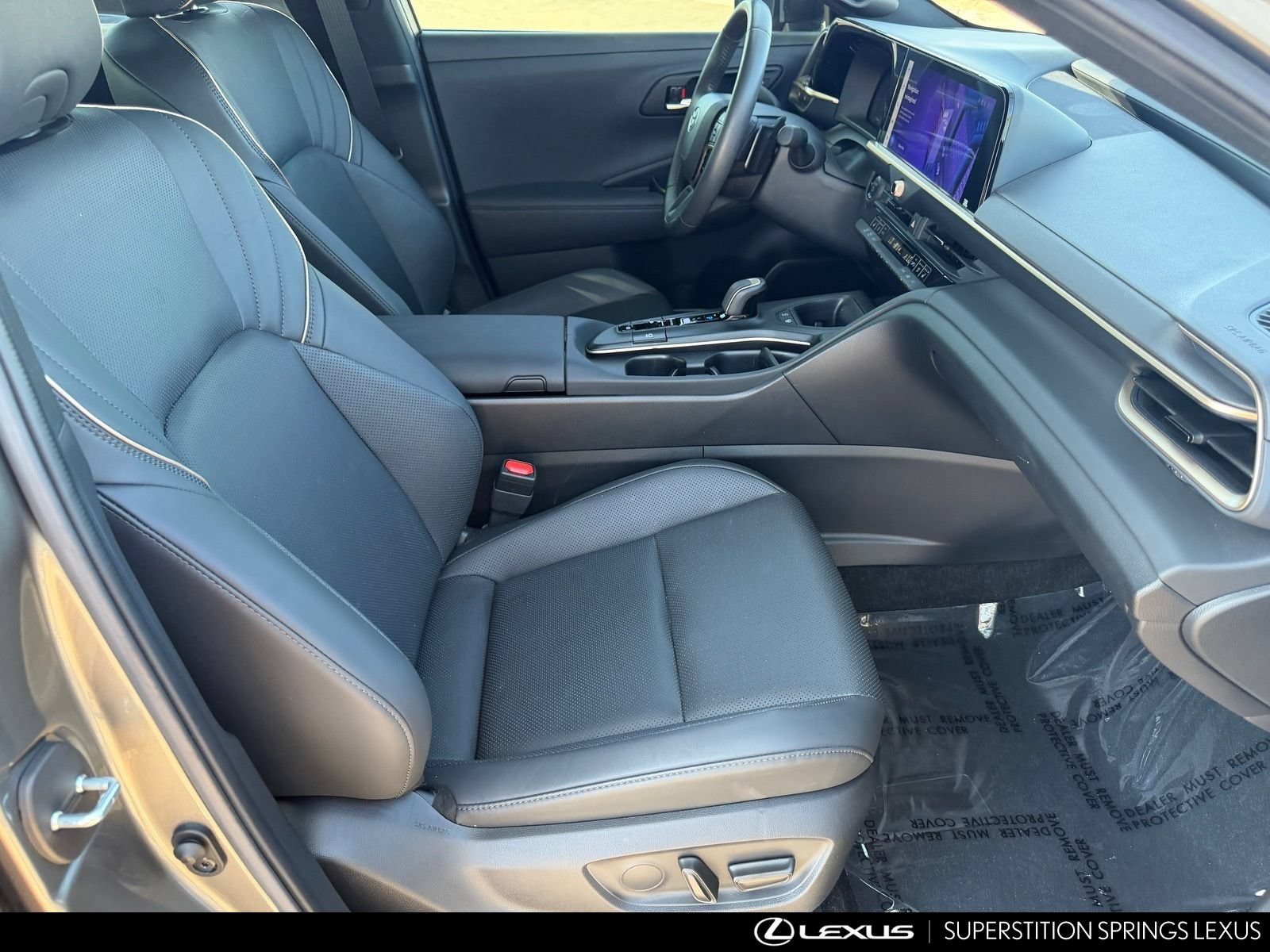 Used 2023 Toyota Crown Platinum AWD/4WD image 30
