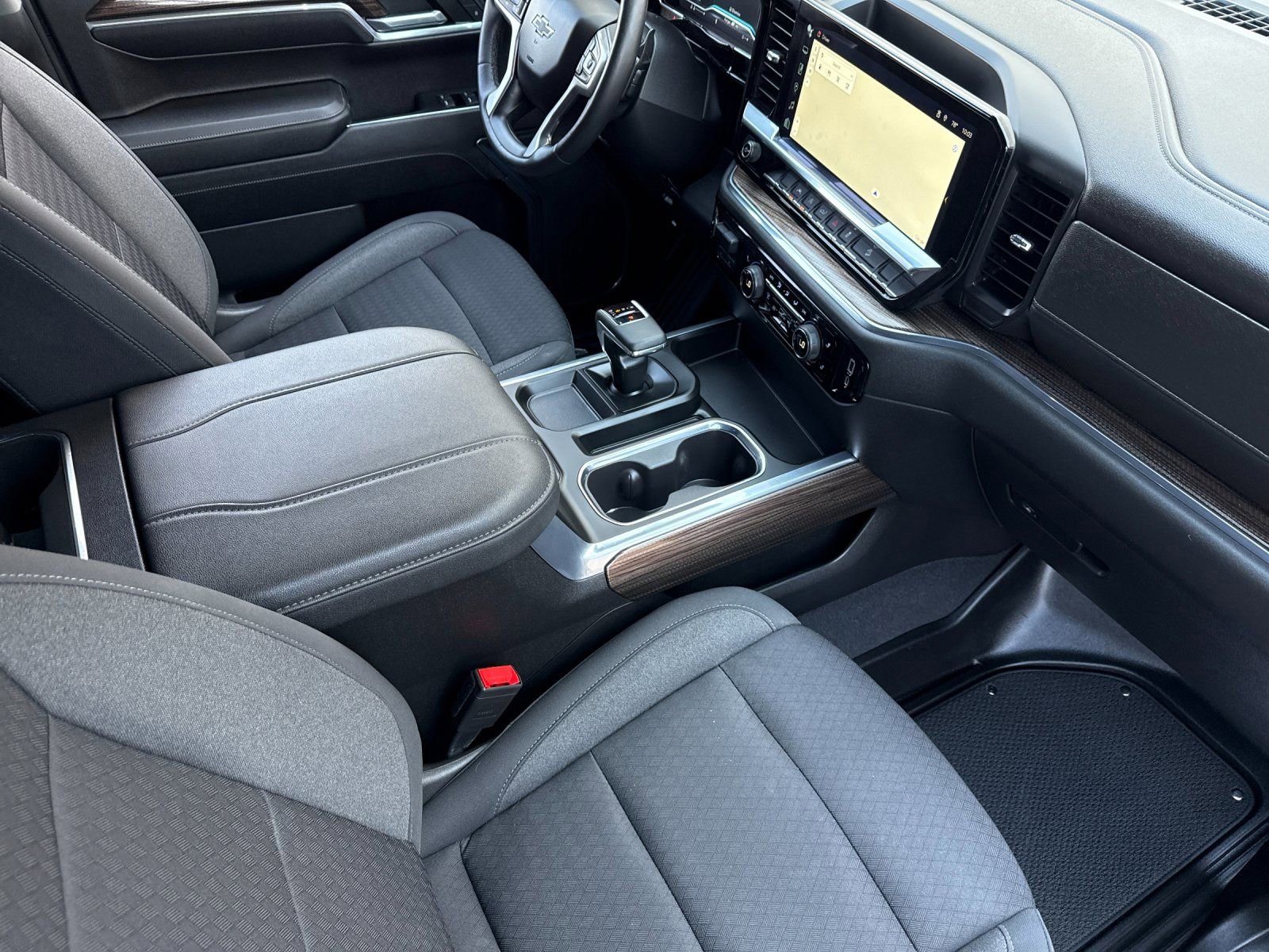 Used 2023 Chevrolet Silverado 1500 RST image 17