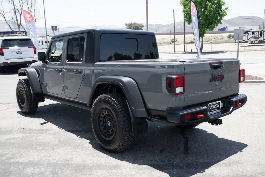 Used 2022 Jeep Gladiator Rubicon w/ Trailer Tow Package AWD/4WD image 7