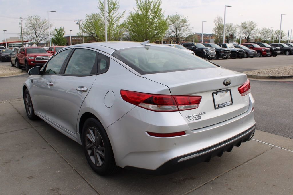 Used 2020 Kia Optima LX image 5