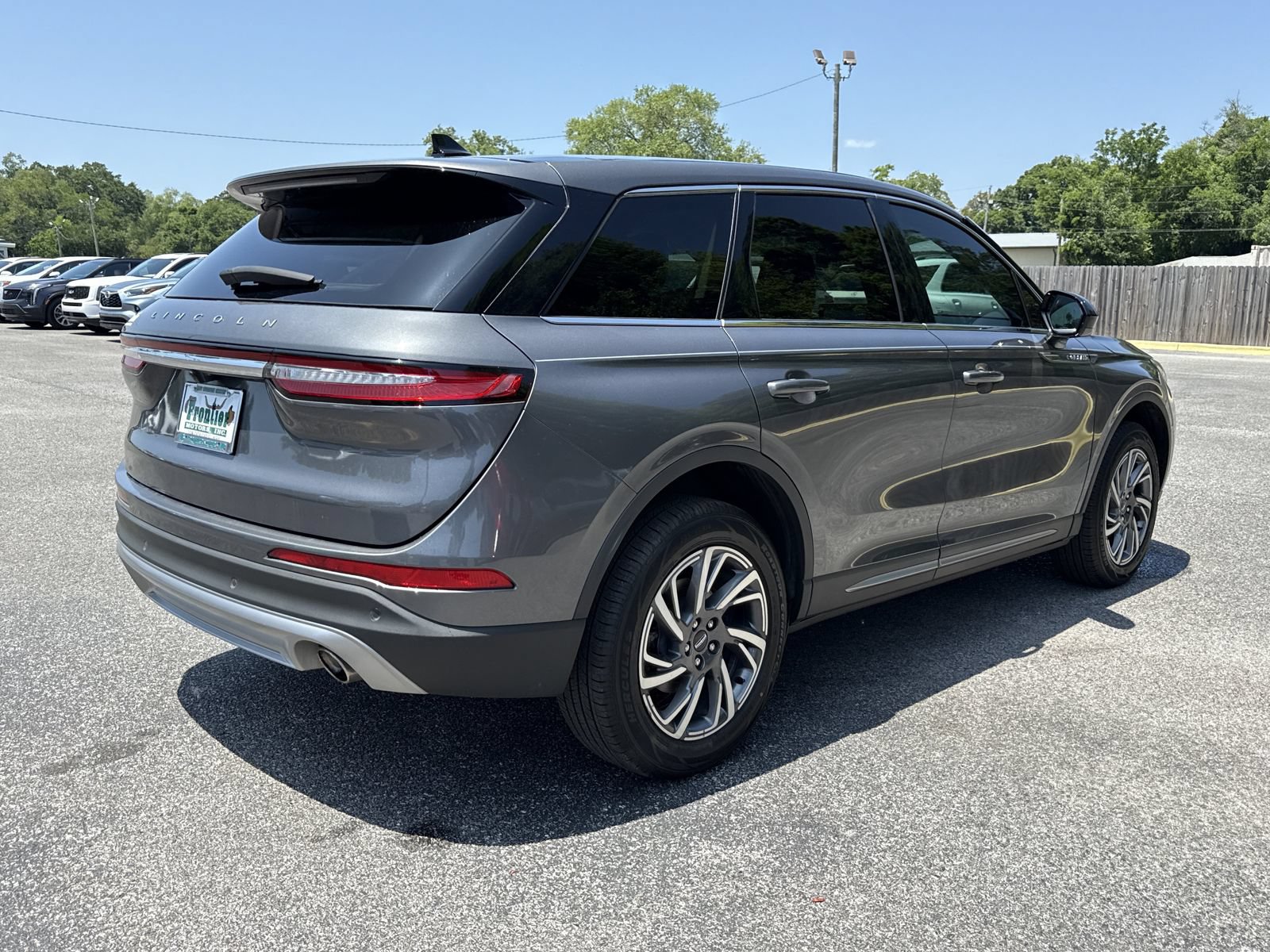 Used 2023 Lincoln Corsair FWD image 5