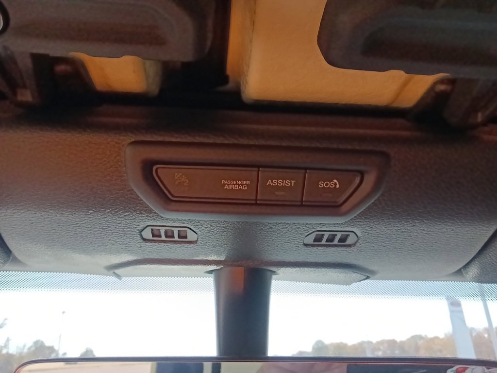 Used 2022 Jeep Wrangler Unlimited Sport image 25