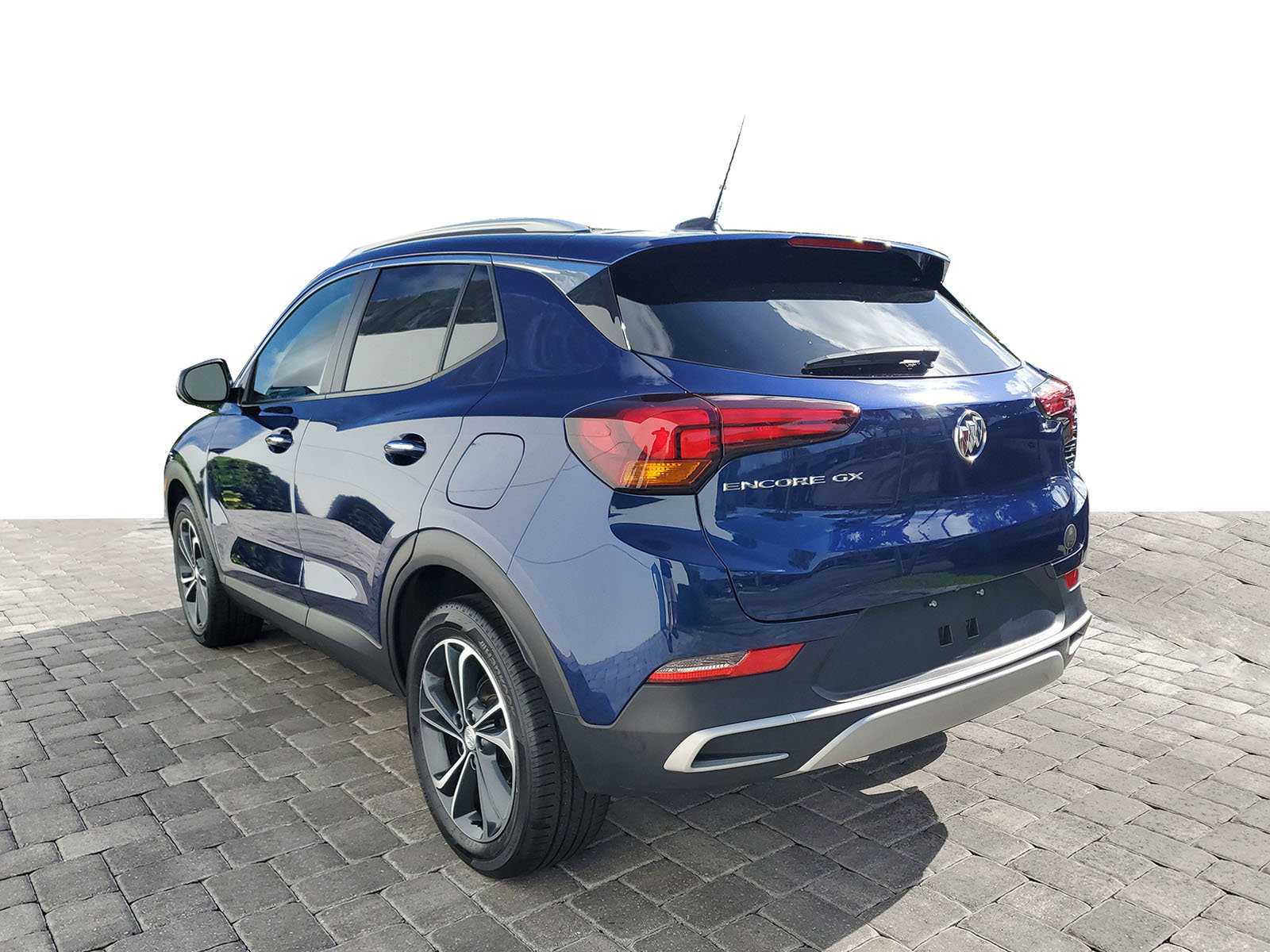 Used 2023 Buick Encore GX Select w/ Safety Package II image 4