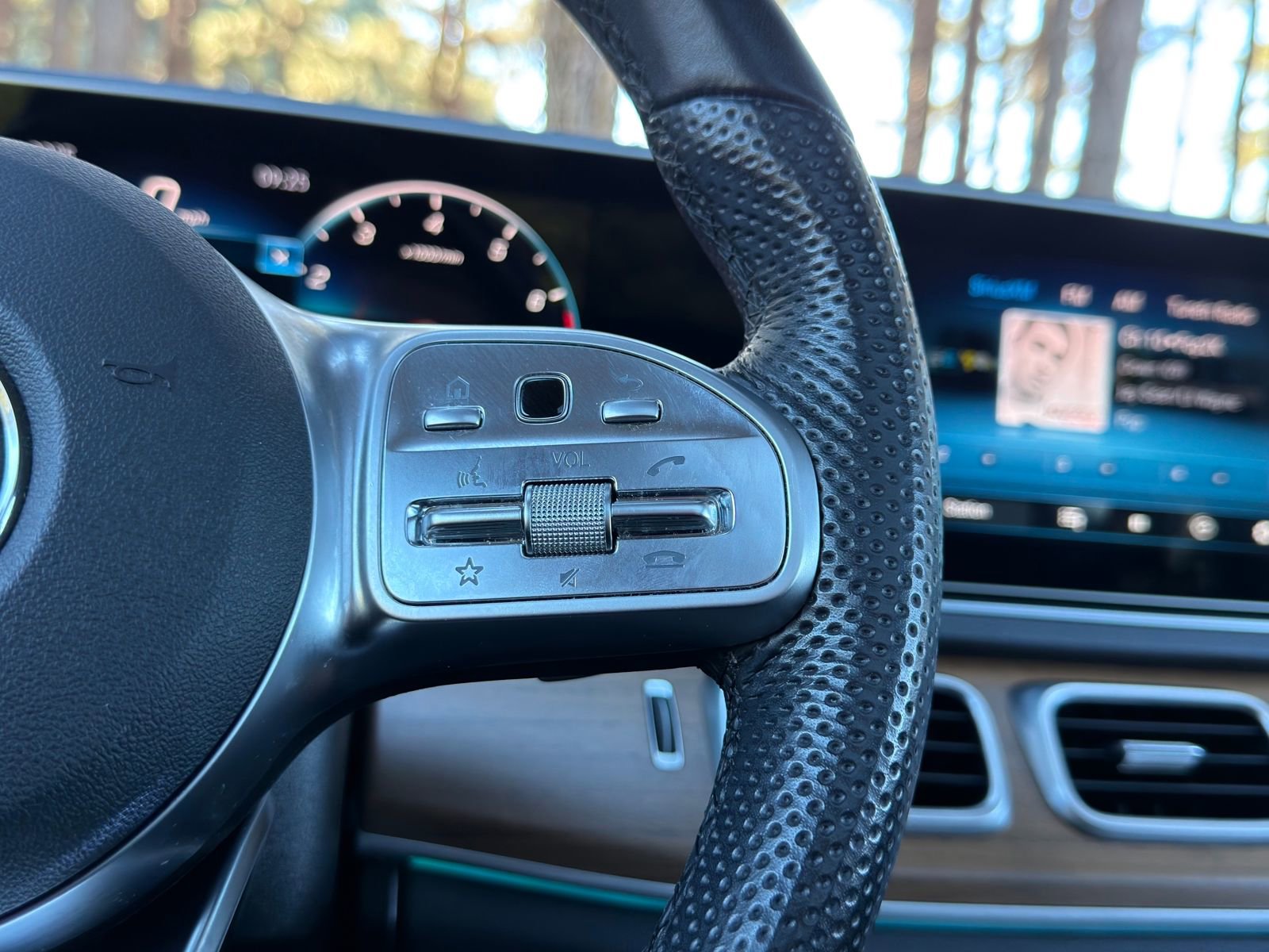 Certified 2022 Mercedes-Benz GLE 350 4MATIC image 26