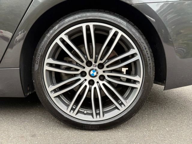 Used 2018 BMW 540i xDrive w/ M Sport Package image 35