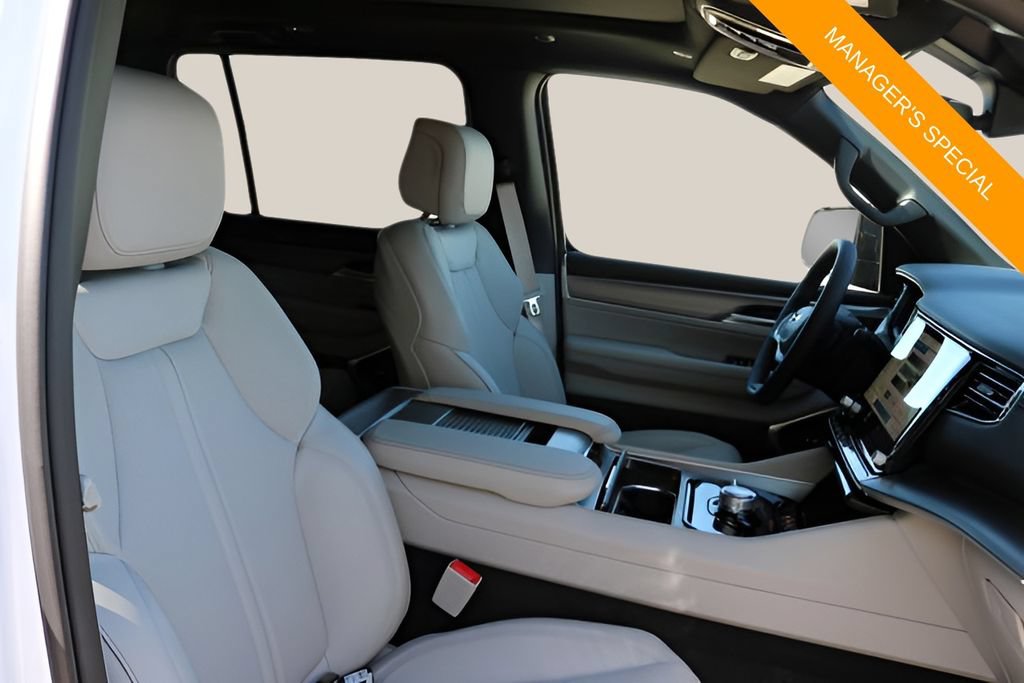 New 2026 Jeep Grand Wagoneer 4WD w/ Premium Group I image 22