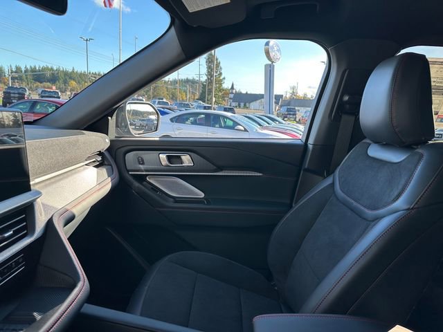 New 2025 Ford Explorer ST w/ Sun And Sound Package image 9