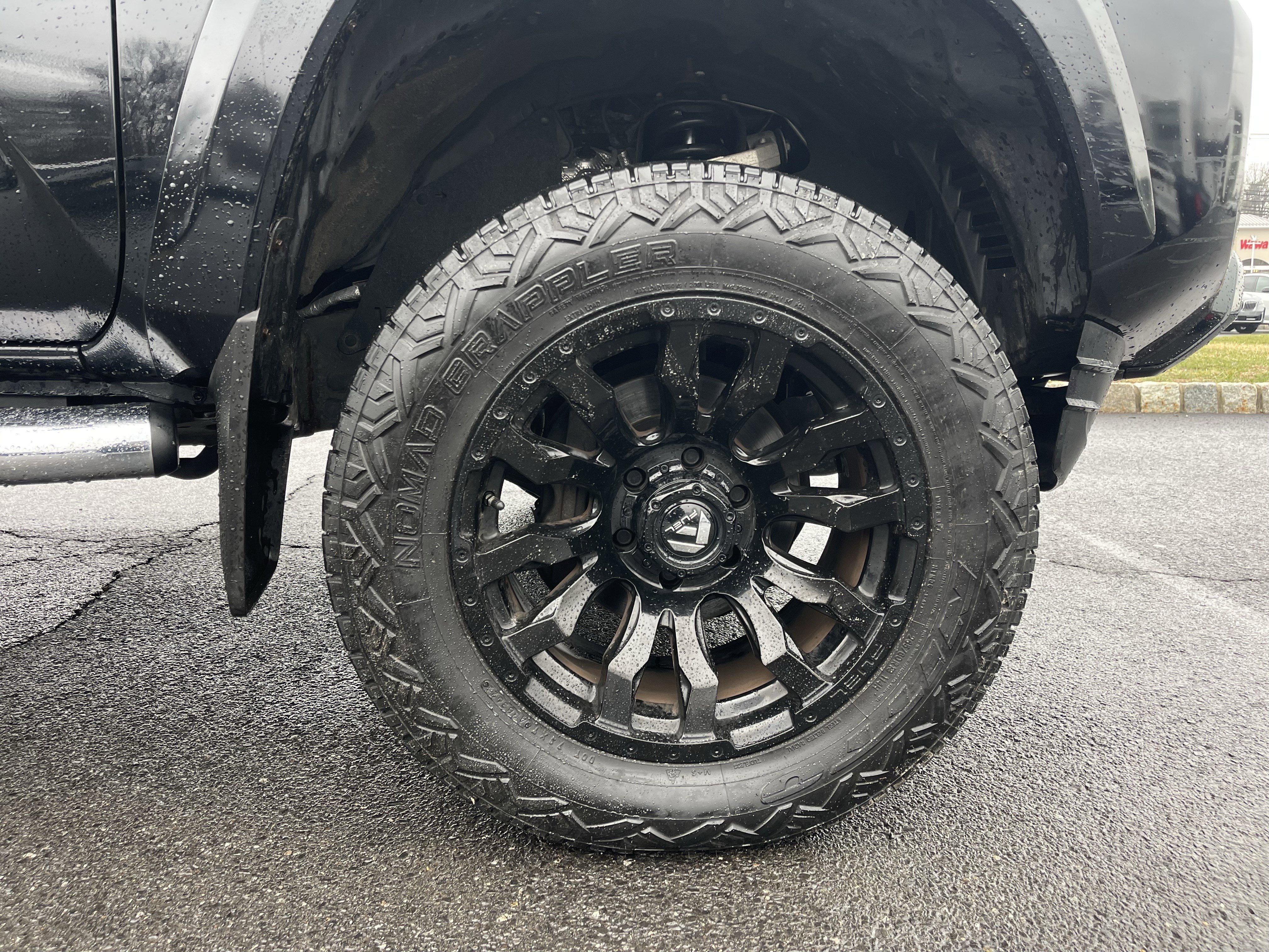 Used 2019 Toyota Tacoma TRD Sport image 10