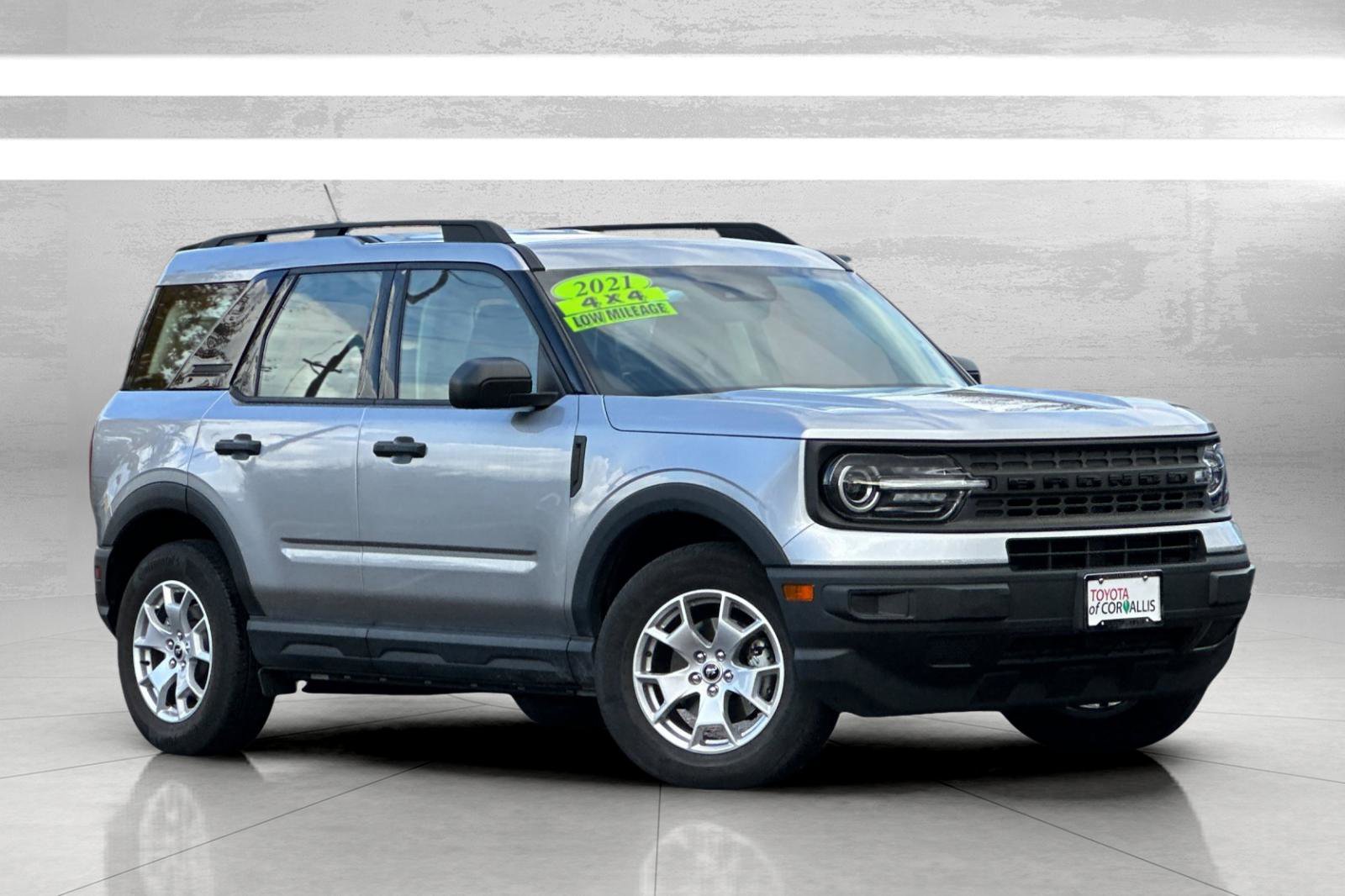 Used 2021 Ford Bronco Sport image 2