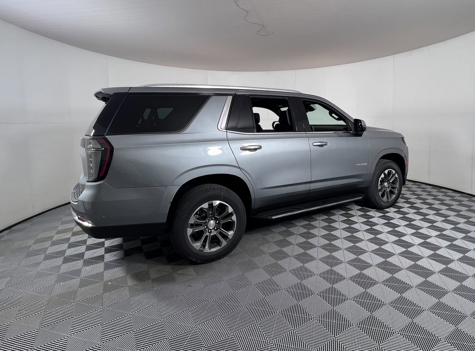 New 2026 Chevrolet Tahoe LT image 4