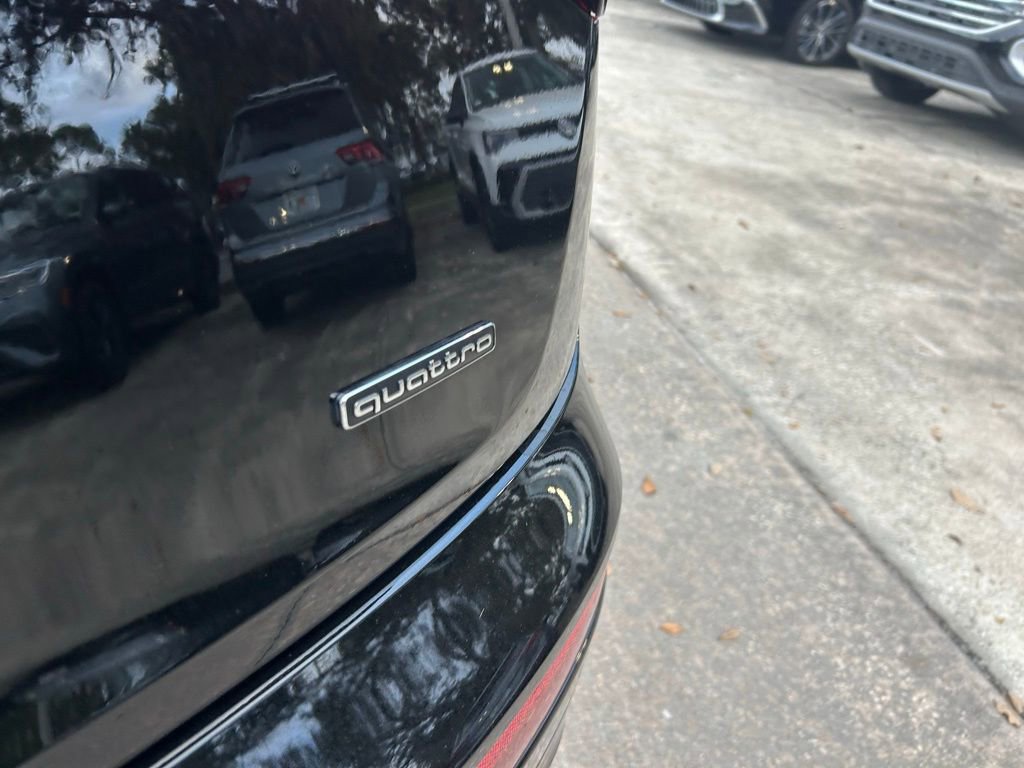 Used 2023 Audi Q5 2.0T Premium w/ Convenience Package image 32