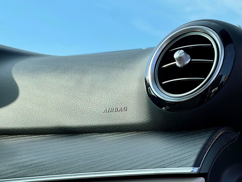 Certified 2022 Mercedes-Benz E 350 4MATIC Sedan image 19