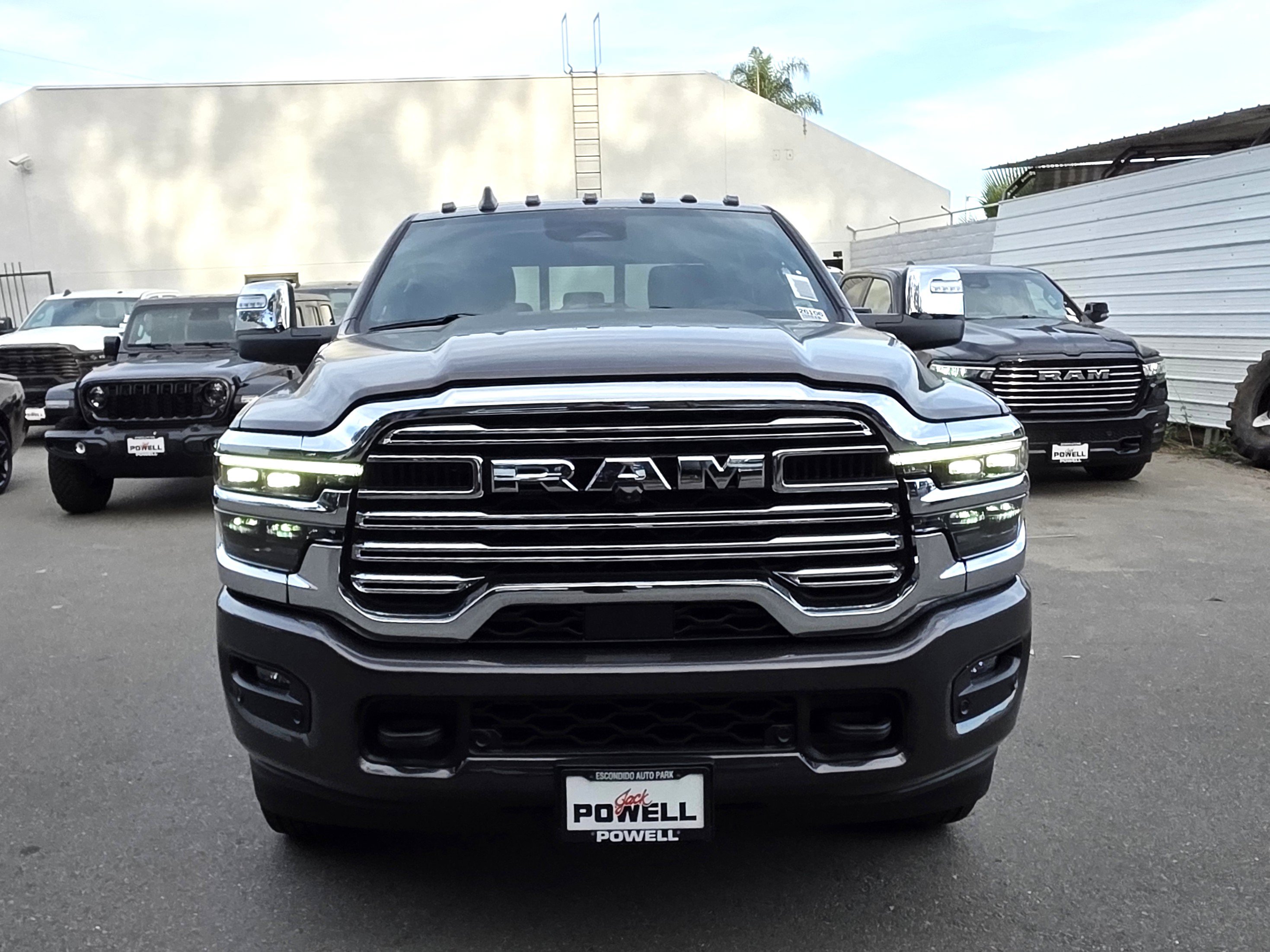 New 2026 RAM 3500 Laramie w/ Max Tow Package AWD/4WD image 7