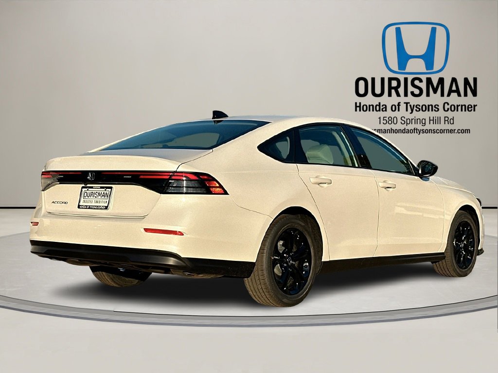 New 2025 Honda Accord SE image 3