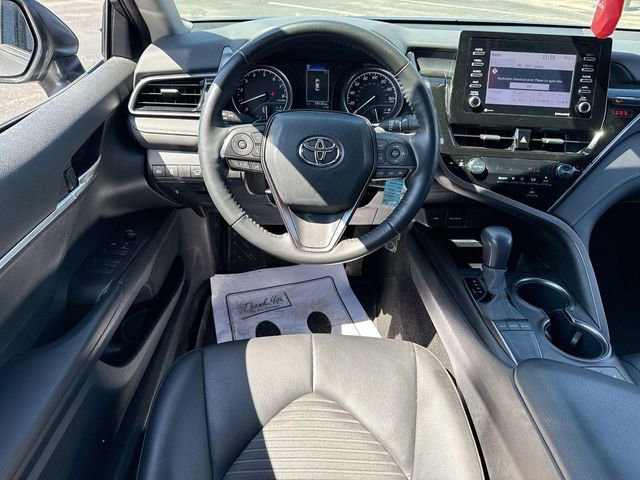 Used 2023 Toyota Camry SE w/ Cold Weather Package FWD image 14
