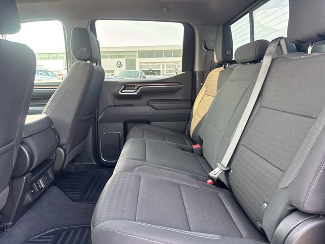 Used 2025 Chevrolet Silverado 1500 LT w/ All Star Edition Plus AWD/4WD image 9