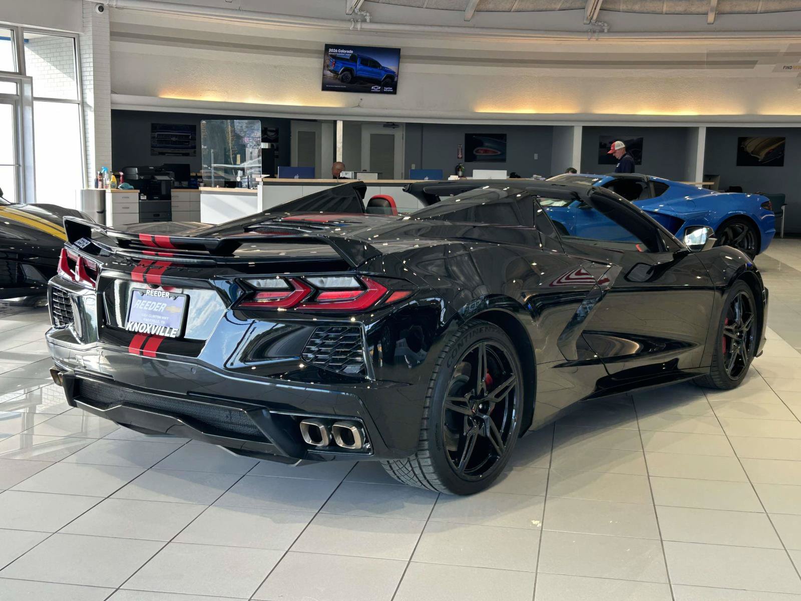 Used 2023 Chevrolet Corvette Stingray Preferred Conv w/ Z51 Performance Package RWD image 7