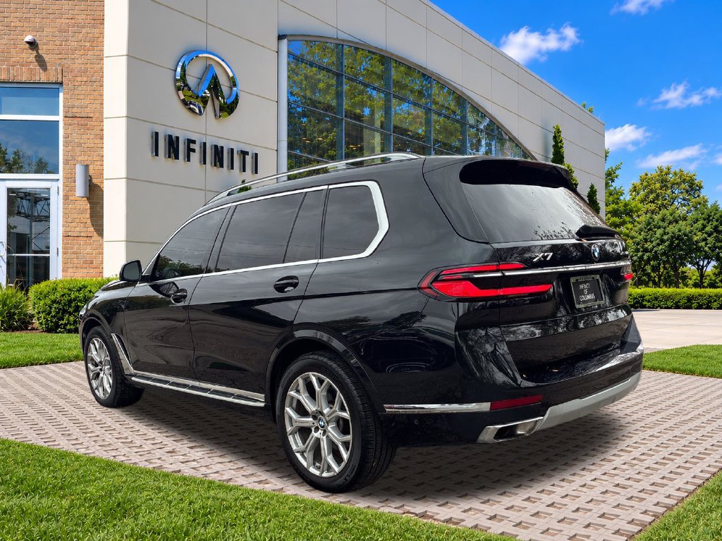 Used 2023 BMW X7 xDrive40i AWD/4WD image 3